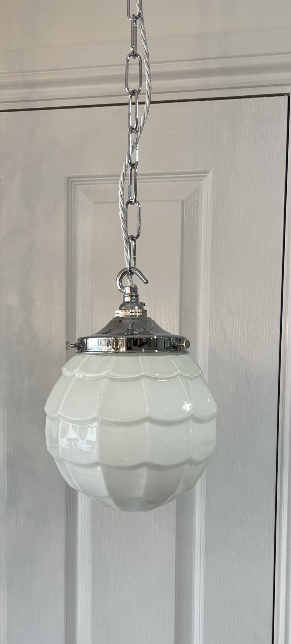 Stylish 1930s Opaline Fish Scale Pendant